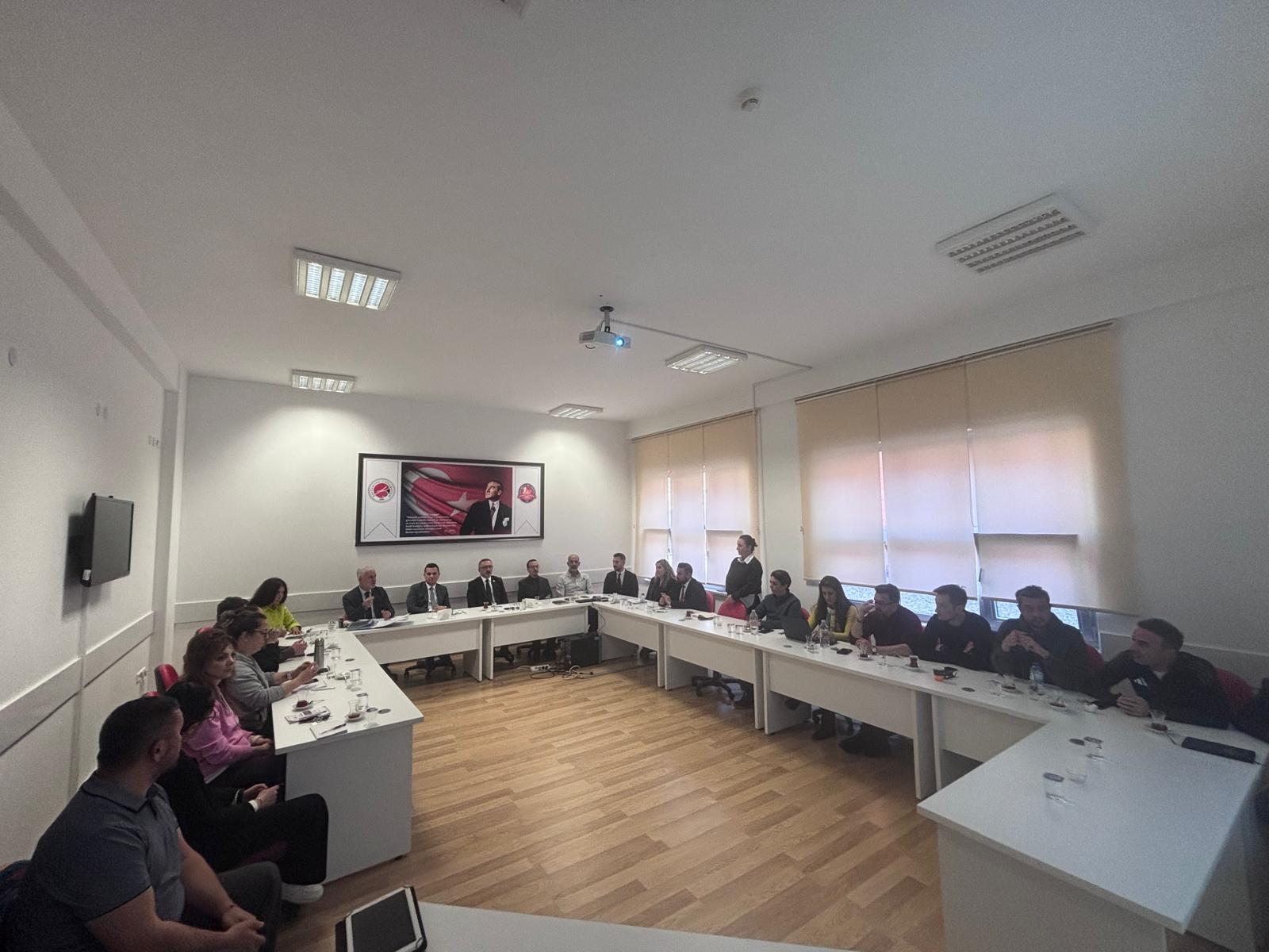 Akademik Kurul Toplantımız Rektörümüzün Katılımıyla Gerçekleştirildi