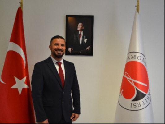 DOÇ. DR. MUSTAFA ŞAKİL AKGÜL